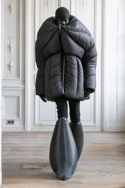 Look 22